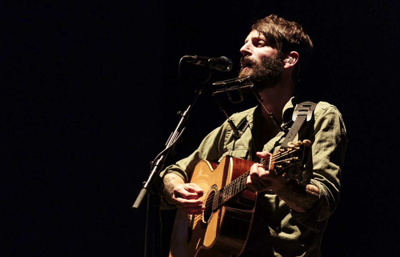 Grammy-Winning Artist Ray LaMontagne Plays at the Adler - Iowa Source