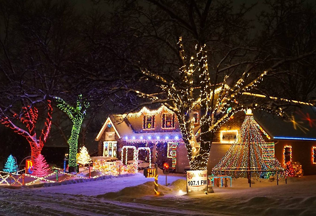 Holiday Lights Displays & More—2023 Edition! - Iowa Source